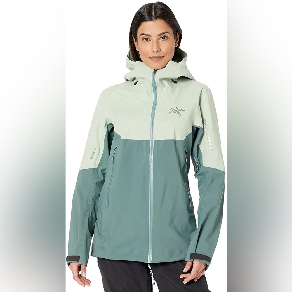 Arc'teryx Sentinel AR Jacket in Forest Remedy